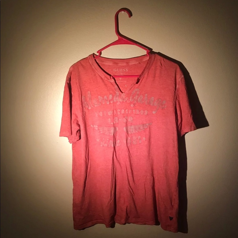 Guess red T-shirt